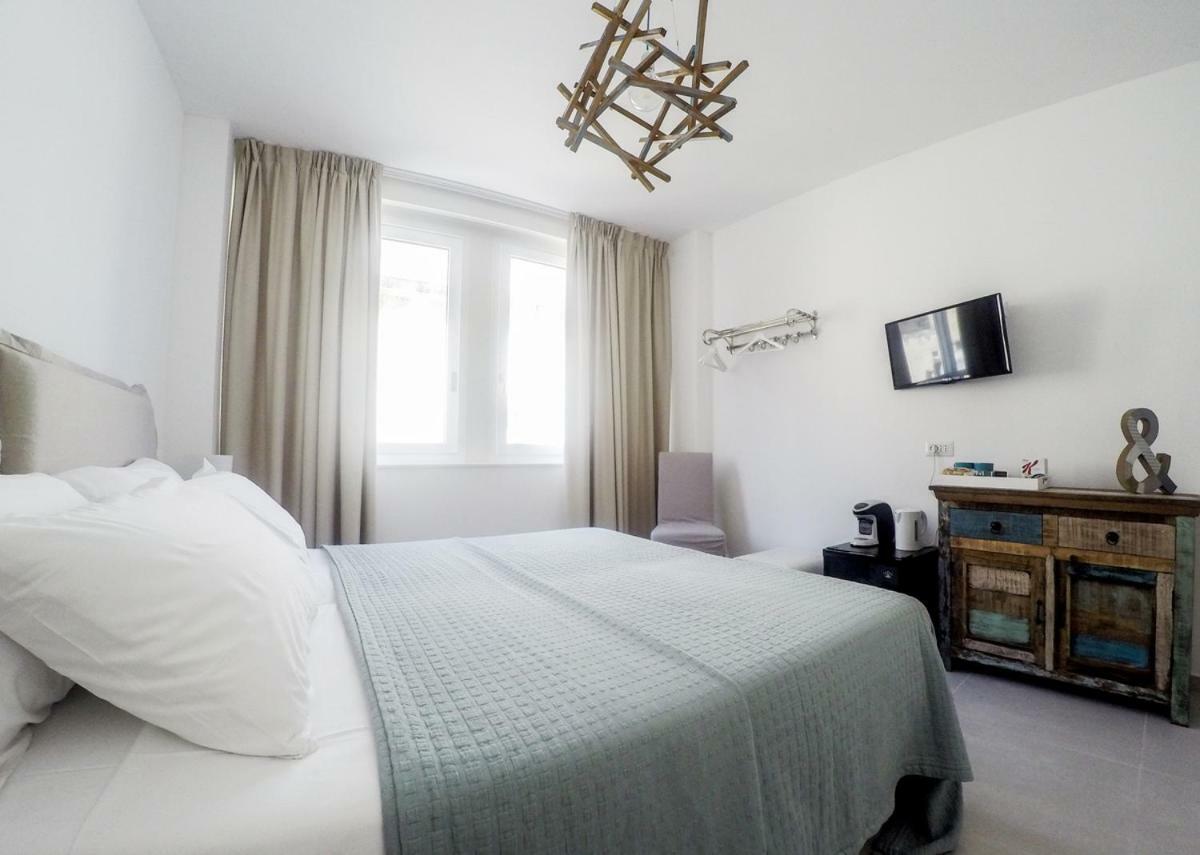 Central Suites 莱切 外观 照片